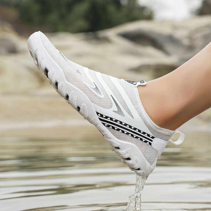 Breathable-Quick-Dry-Beach-Sneakers4
