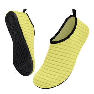 Striped Fashion Swimming Shoes